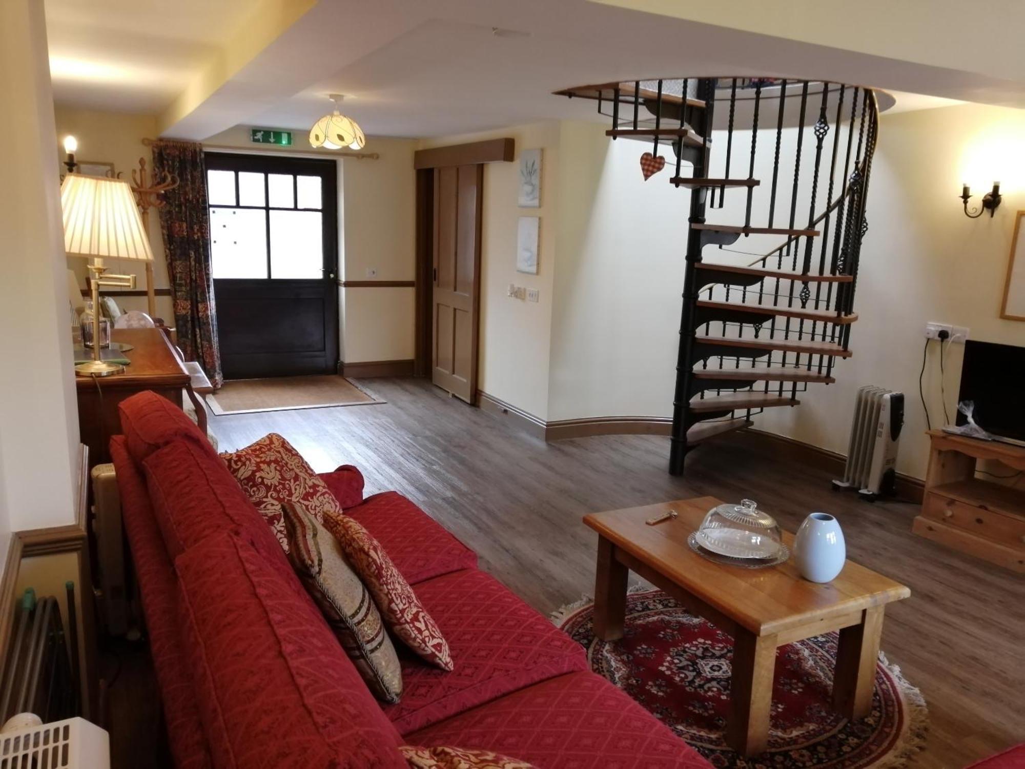 The Old Stables Self Catering Villa Salisbury Exteriör bild