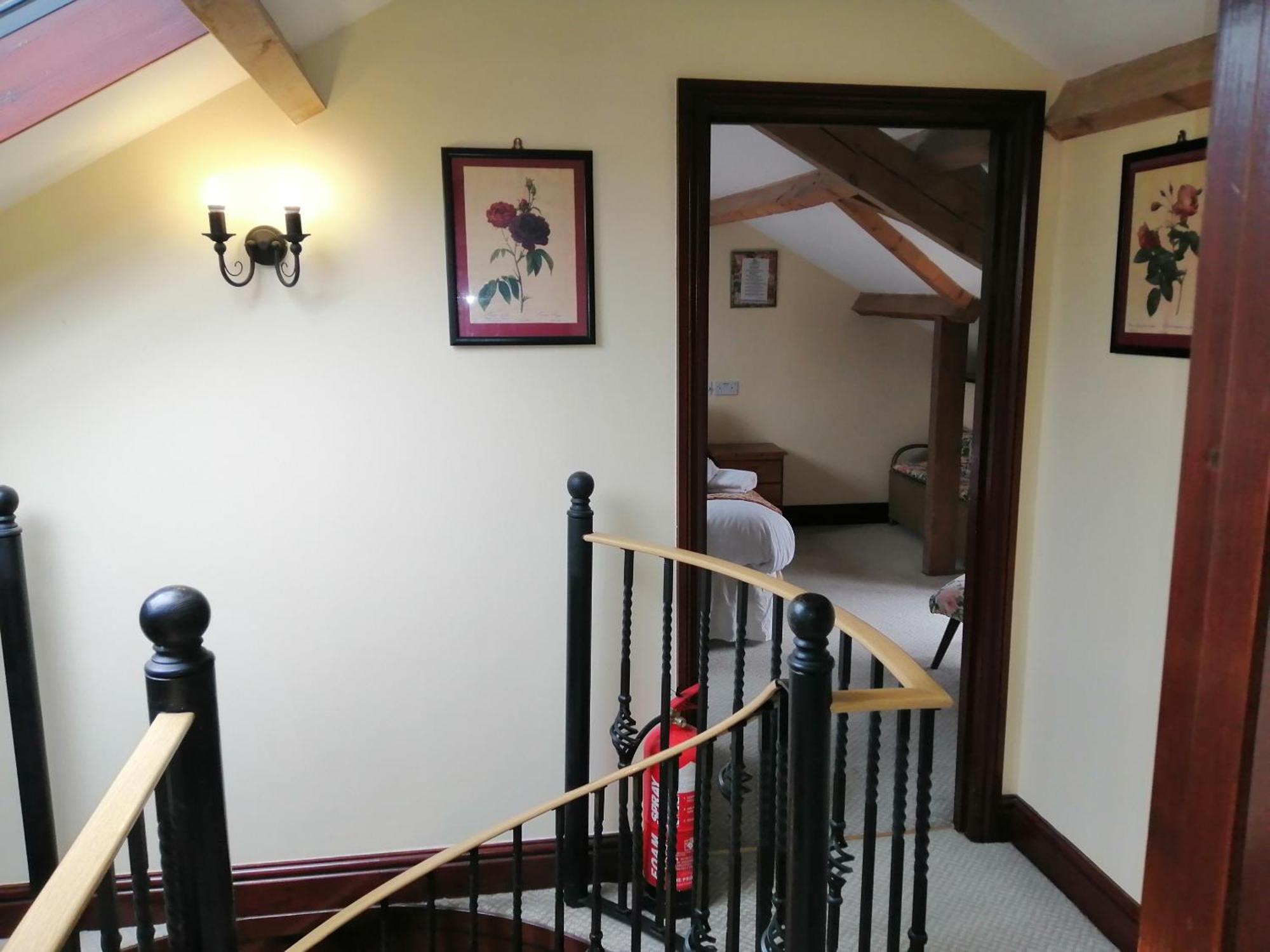 The Old Stables Self Catering Villa Salisbury Exteriör bild