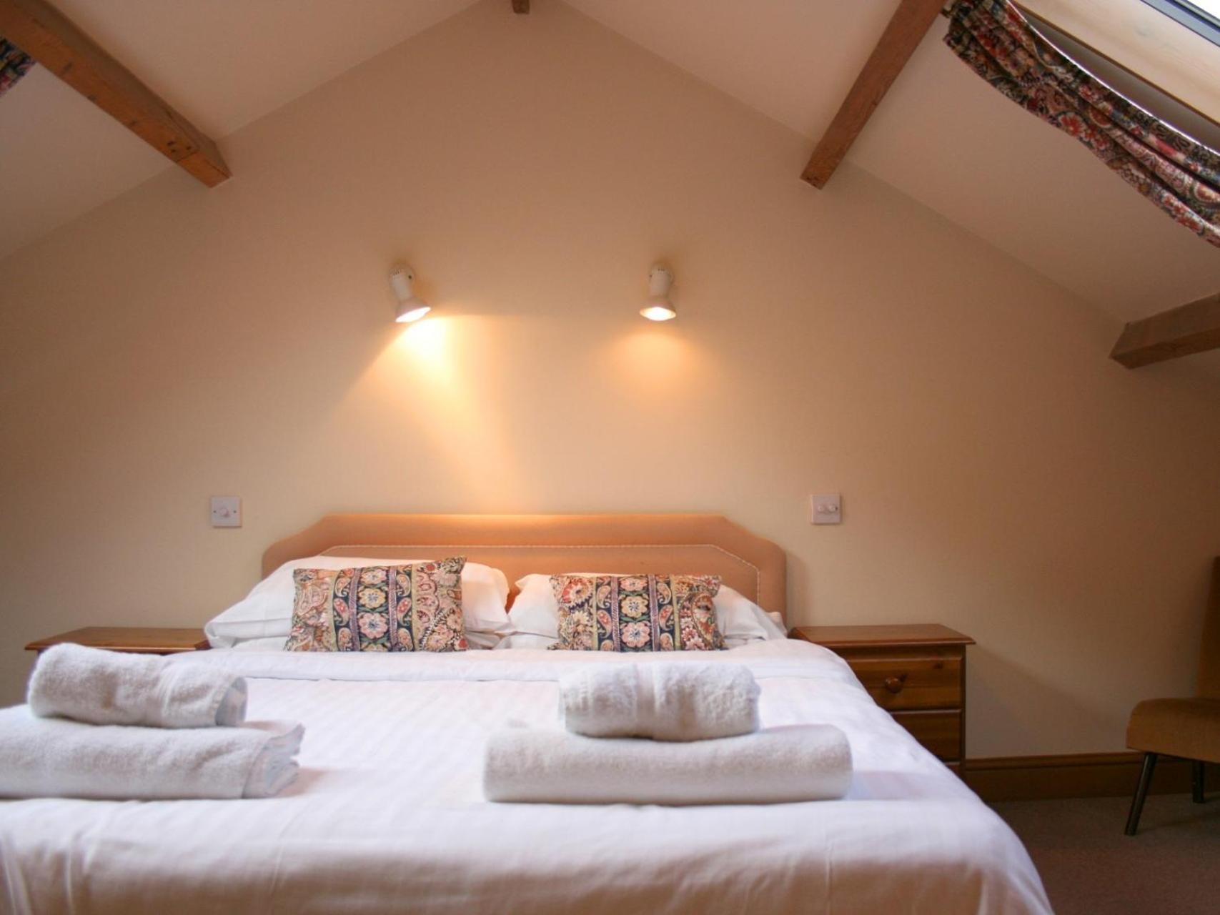 The Old Stables Self Catering Villa Salisbury Exteriör bild